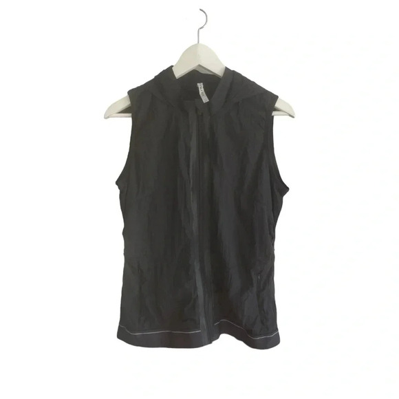 Fabletics Black Nylon Kennedy Vest Black Size Medium Mesh Lining Hooded Sporty - Picture 3 of 9